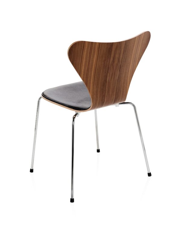 Serie 7™ - Arne Jacobsen - Model 3107 - Forsidepolstret - Image 5