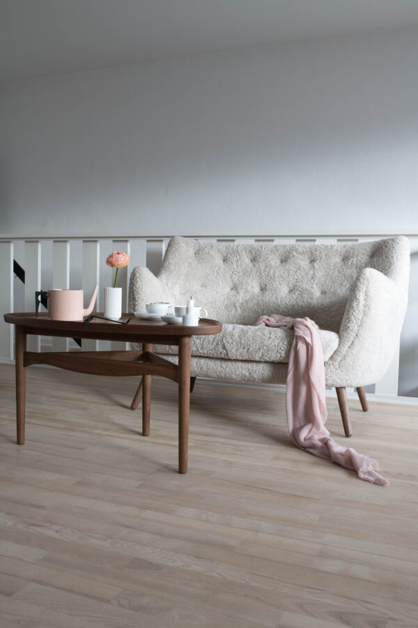 Poet Sofa - Finn Juhl - Model FJ 4100 - Image 14