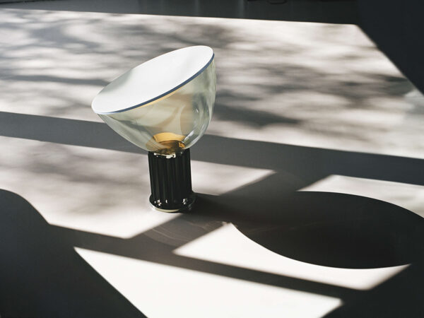 Bordlampe - Flos - Taccia akryl - Image 6